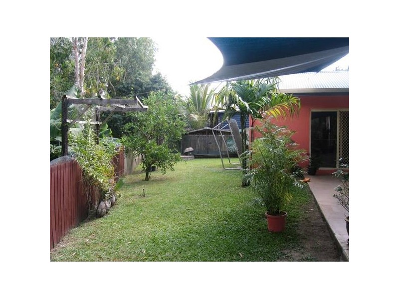 Cooya Beach QLD 4873