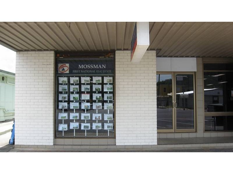 31 Front Street, Mossman QLD 4873