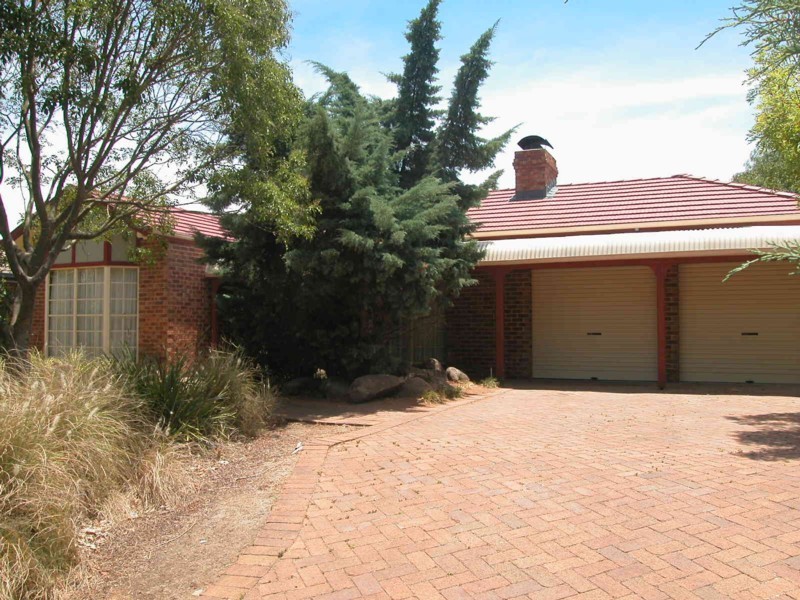 4 Killarney Court, Mcgraths Hill NSW 2756