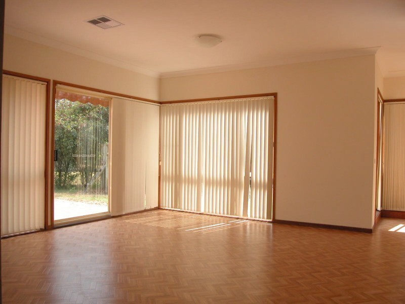 4 Killarney Court, Mcgraths Hill NSW 2756