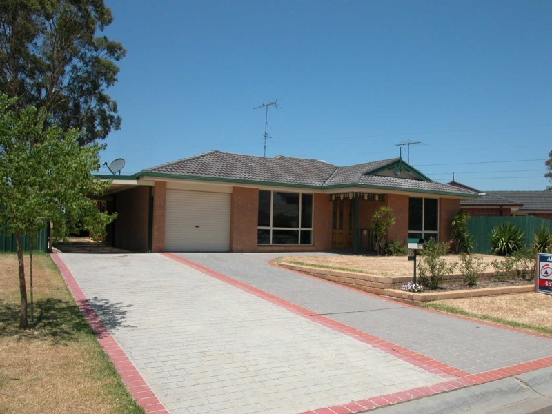 22 Batten Circuit, South Windsor NSW 2756