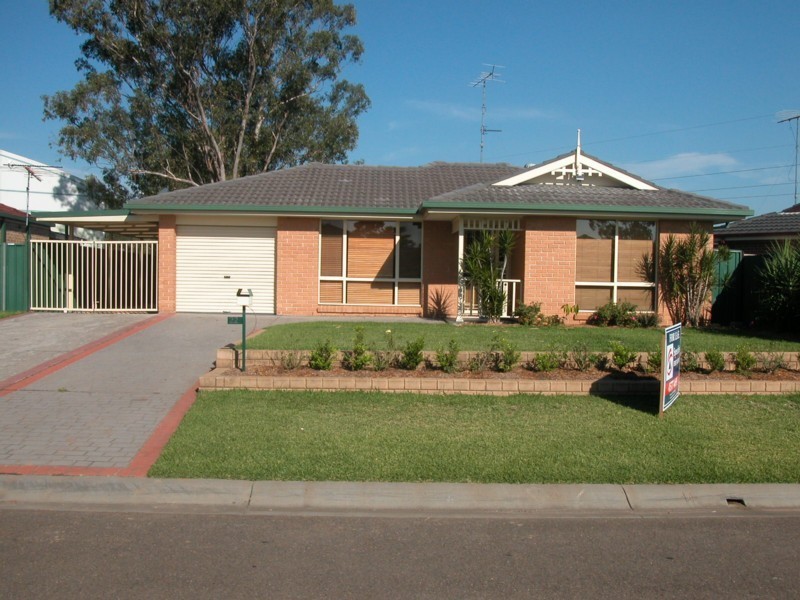 22 Batten Circuit, South Windsor NSW 2756