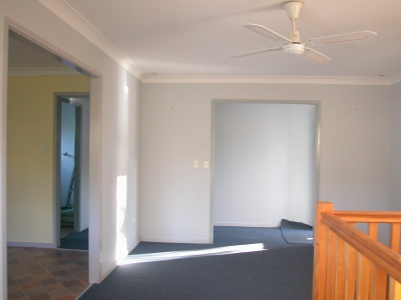 1 Chestnut Drive, Glossodia NSW 2756