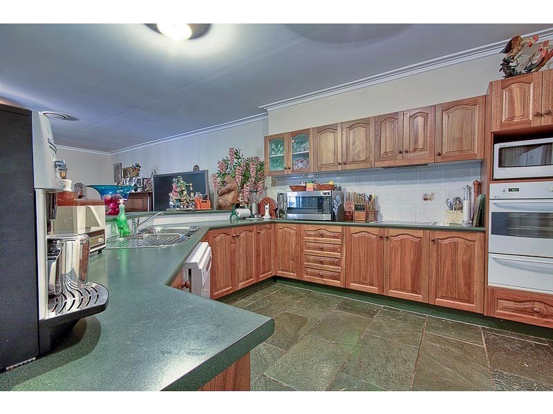 10 Bowen Mountain Road, Grose Vale NSW 2753
