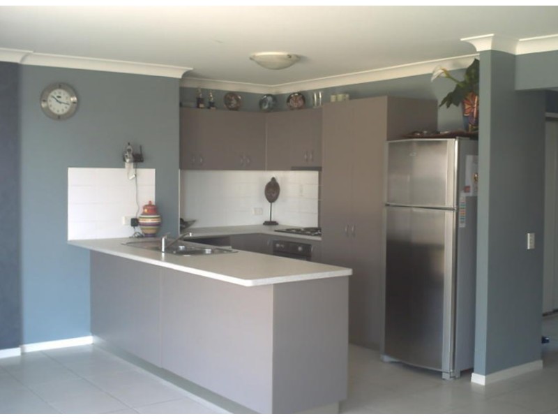 5 Lakeridge Drive, Dundowran QLD 4655
