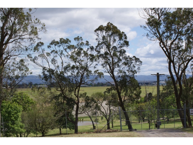 1 McQuade Avenue, South Windsor NSW 2756