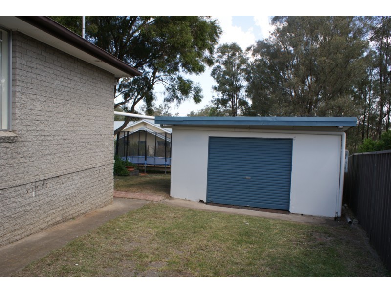 12 Carmen Place, Freemans Reach NSW 2756