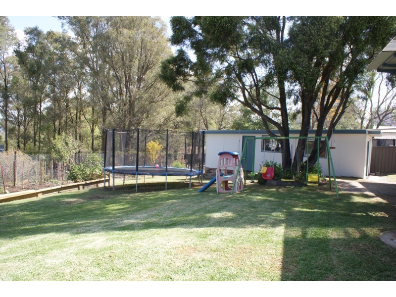 12 Carmen Place, Freemans Reach NSW 2756