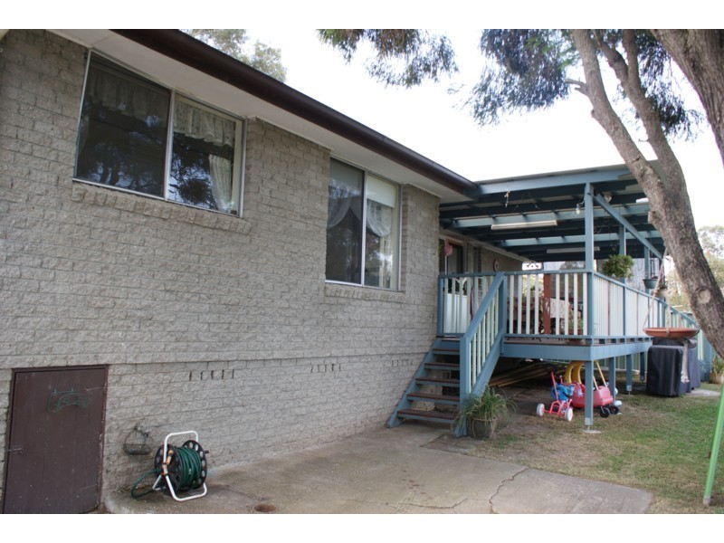 12 Carmen Place, Freemans Reach NSW 2756