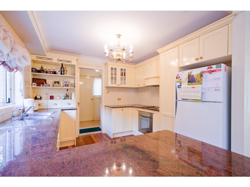 2/10 Arndell Street, Windsor NSW 2756