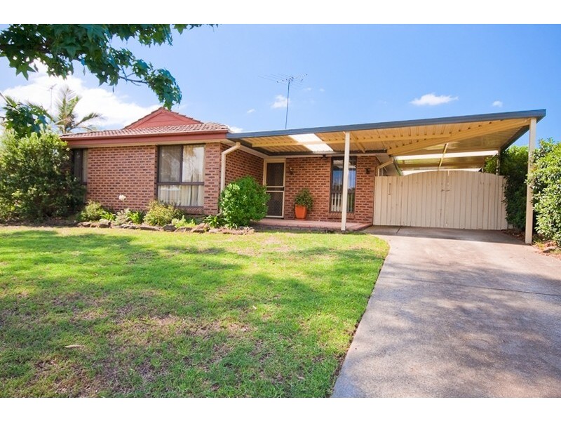 11 Meares Road, Mcgraths Hill NSW 2756