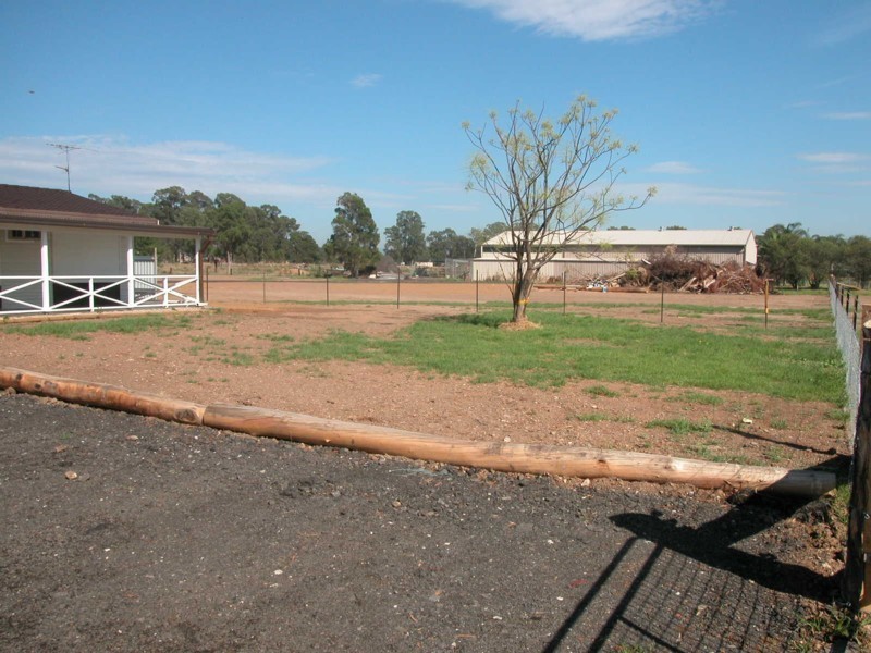 83 Third Road, Berkshire Park NSW 2765