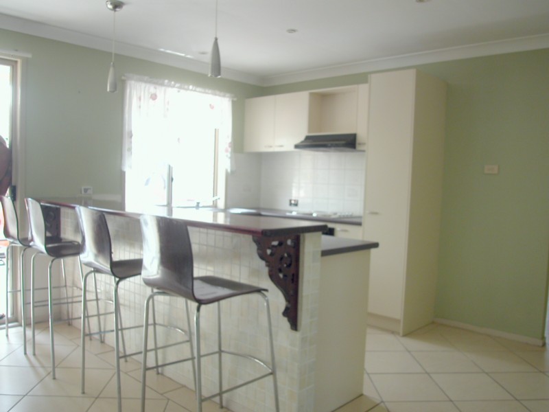 10 Woburn Place, Glenmore Park NSW 2745