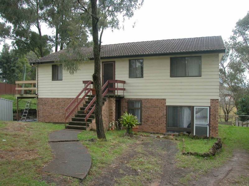 1 Chestnut Drive, Glossodia NSW 2756