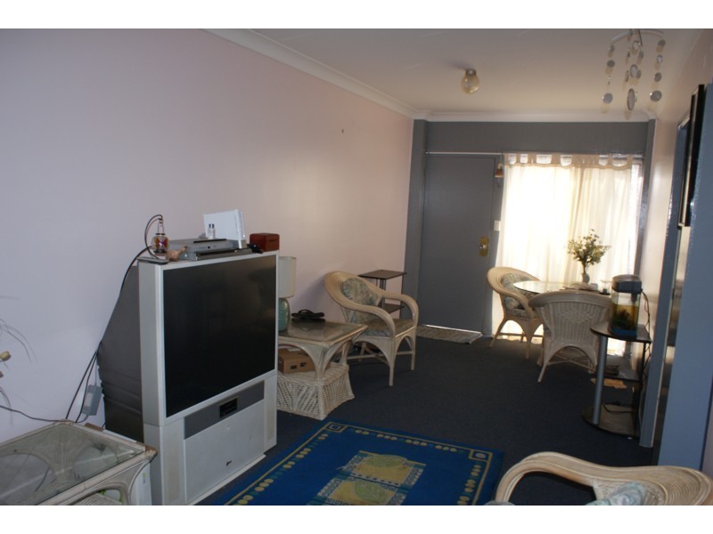 1 Chestnut Drive, Glossodia NSW 2756
