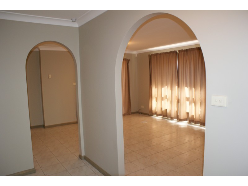 2/61 Porpoise Crescent, Bligh Park NSW 2756