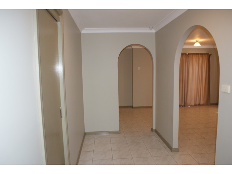 2/61 Porpoise Crescent, Bligh Park NSW 2756