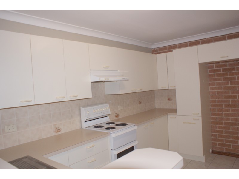 2/61 Porpoise Crescent, Bligh Park NSW 2756