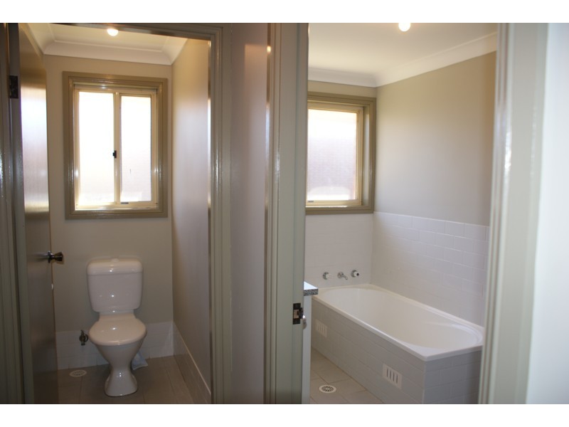 2/61 Porpoise Crescent, Bligh Park NSW 2756