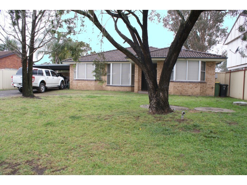 125 Golden Valley Drive, Glossodia NSW 2756