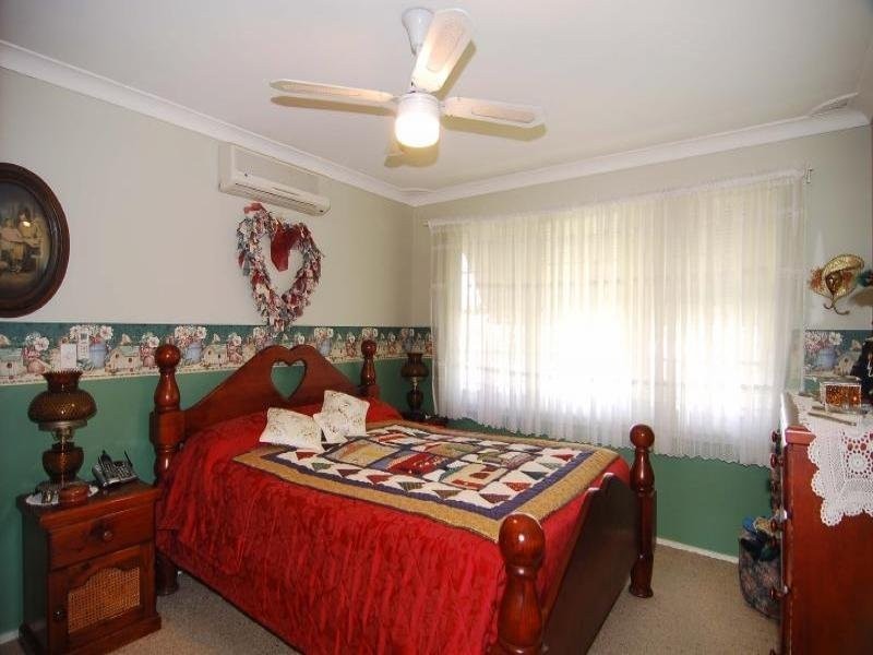 8 Woods Road, South Windsor NSW 2756