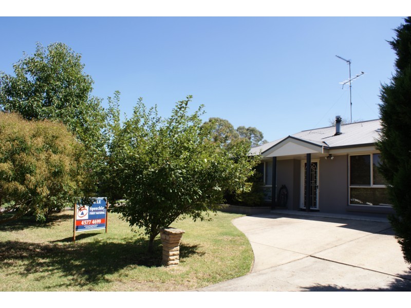 7 Meares Road, Mcgraths Hill NSW 2756