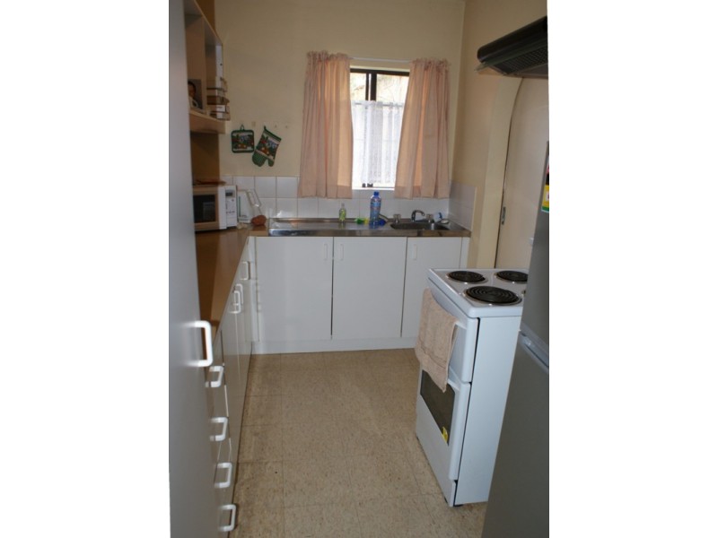 4/8 Dent Street, Penrith NSW 2750