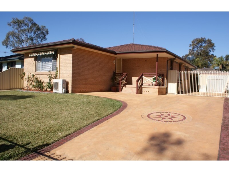 13 McKellar Crescent, South Windsor NSW 2756