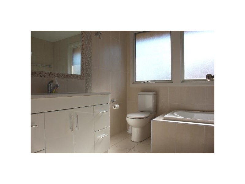 54 Enfield Avenue, North Richmond NSW 2754