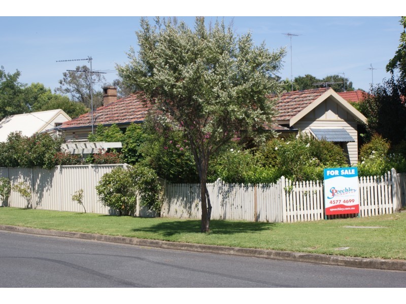 2 Fairfield Avenue, Windsor NSW 2756