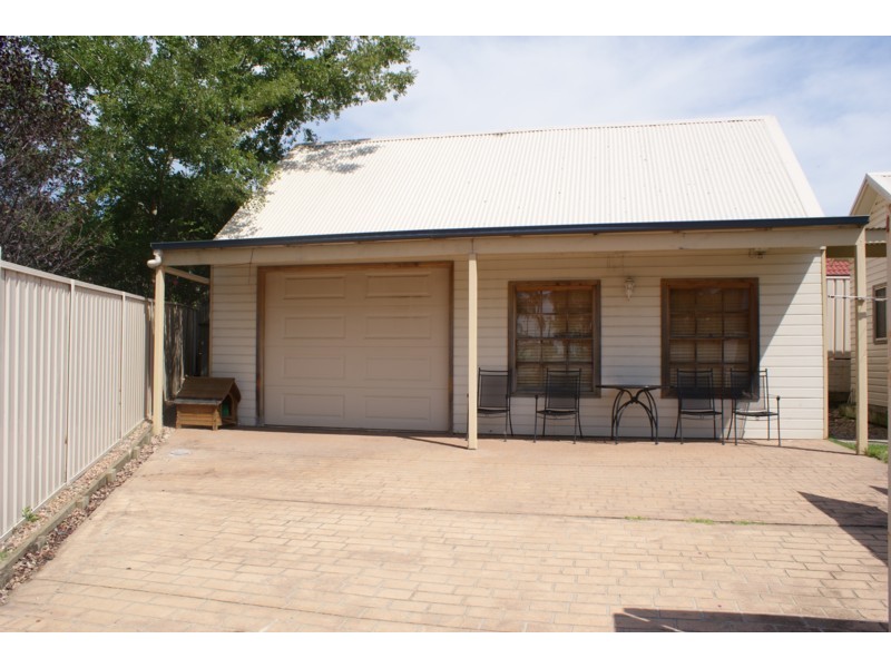 2 Fairfield Avenue, Windsor NSW 2756