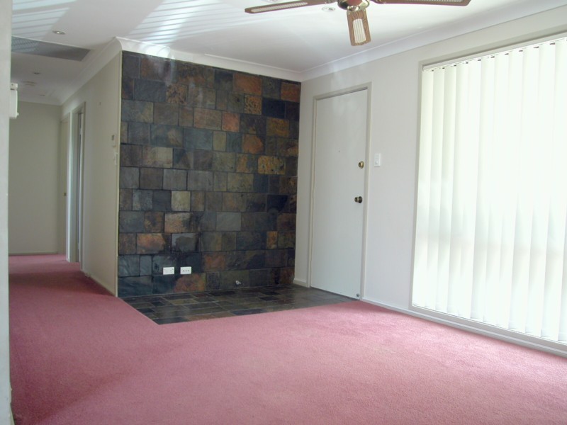 15 McGrath Road, Mcgraths Hill NSW 2756