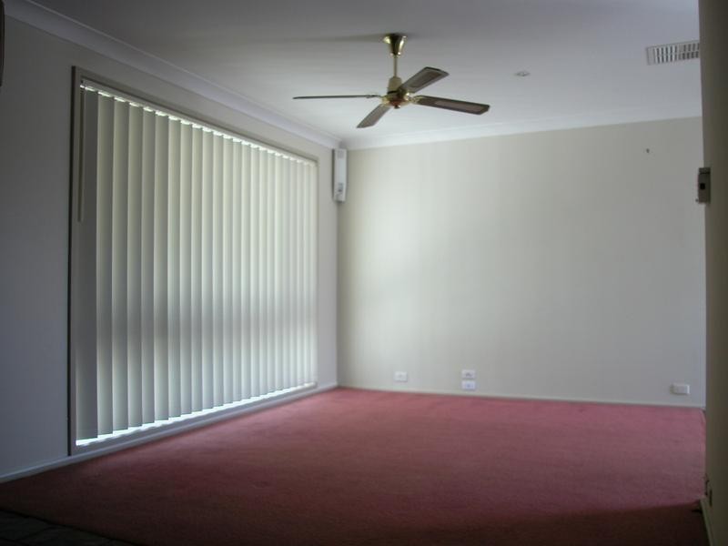 15 McGrath Road, Mcgraths Hill NSW 2756