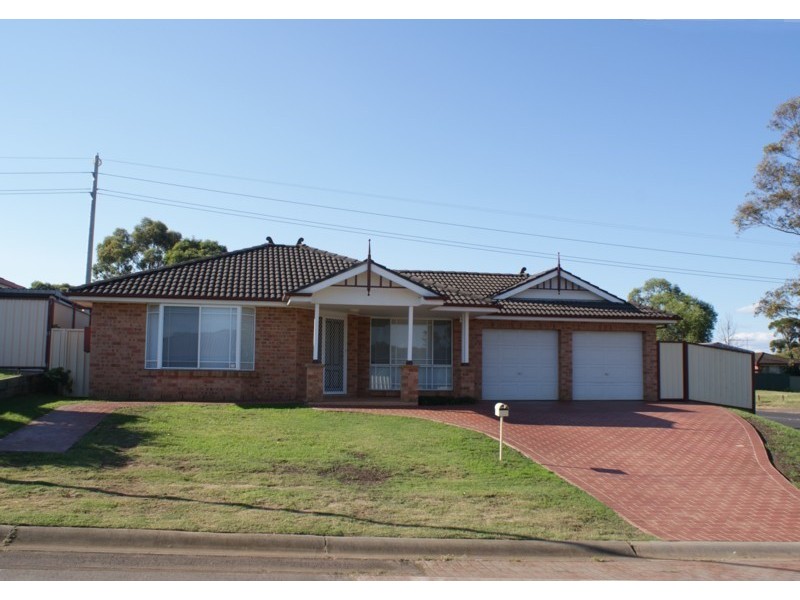 2 Hart Road, South Windsor NSW 2756