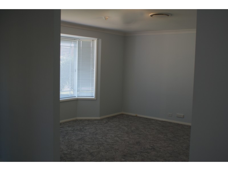 2 Hart Road, South Windsor NSW 2756