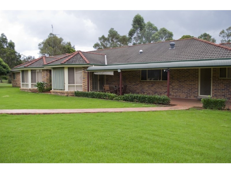 5 Canoona Avenue, Windsor Downs NSW 2756