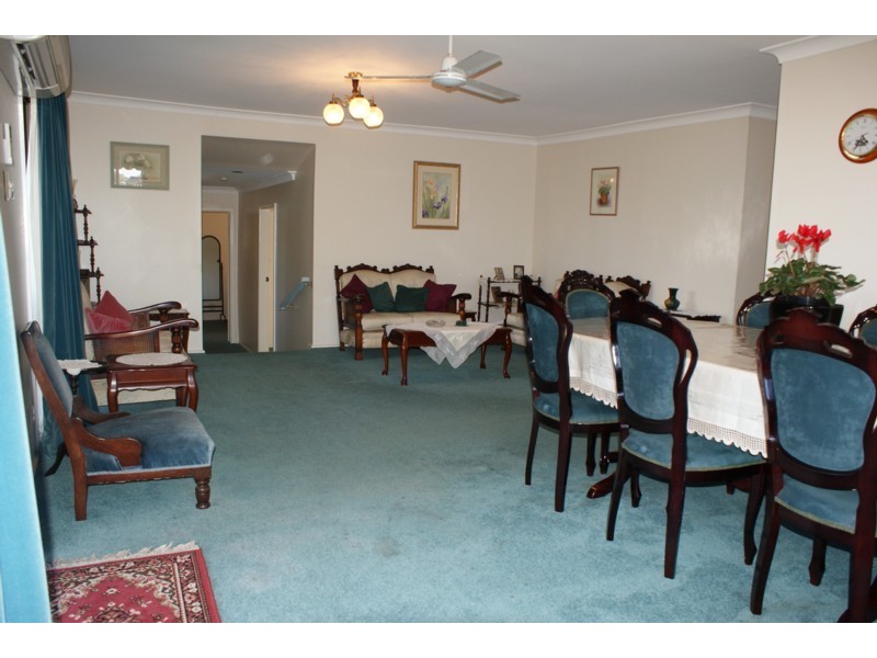 8 Anschau Place, Windsor NSW 2756