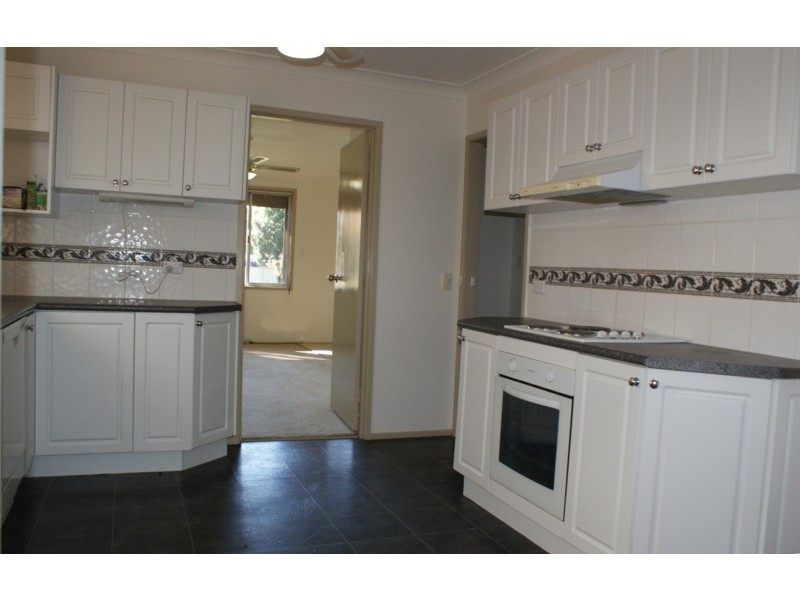 2/26 Harpur Crescent, South Windsor NSW 2756