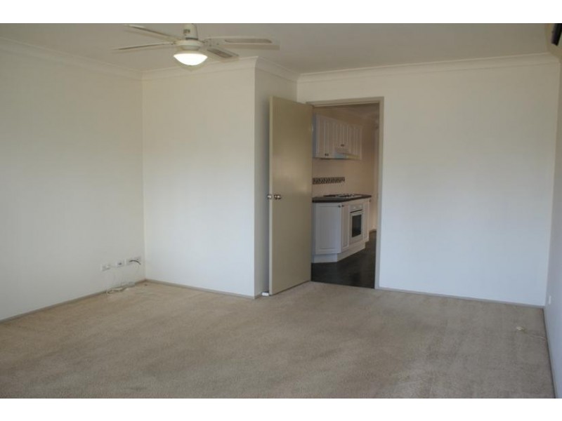 2/26 Harpur Crescent, South Windsor NSW 2756