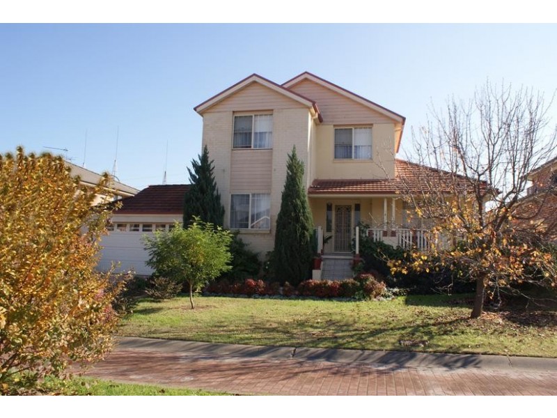 18 Tollhouse Way, Windsor NSW 2756