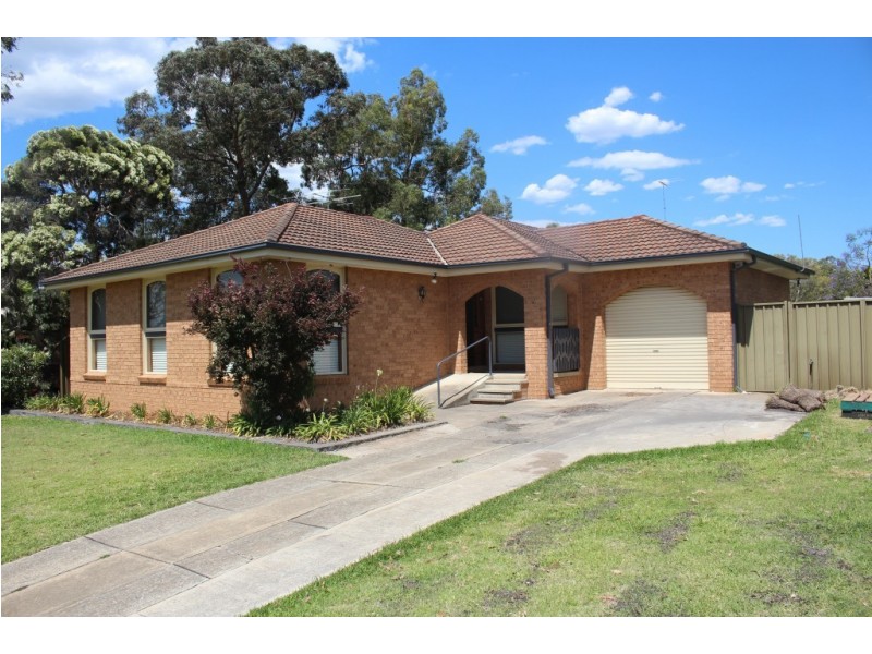 2 Golden Grove, Bligh Park NSW 2756