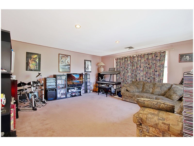 15 Lang Road, South Windsor NSW 2756