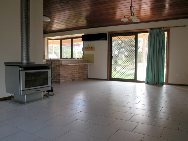 172 Boundary Road, Glossodia NSW 2756