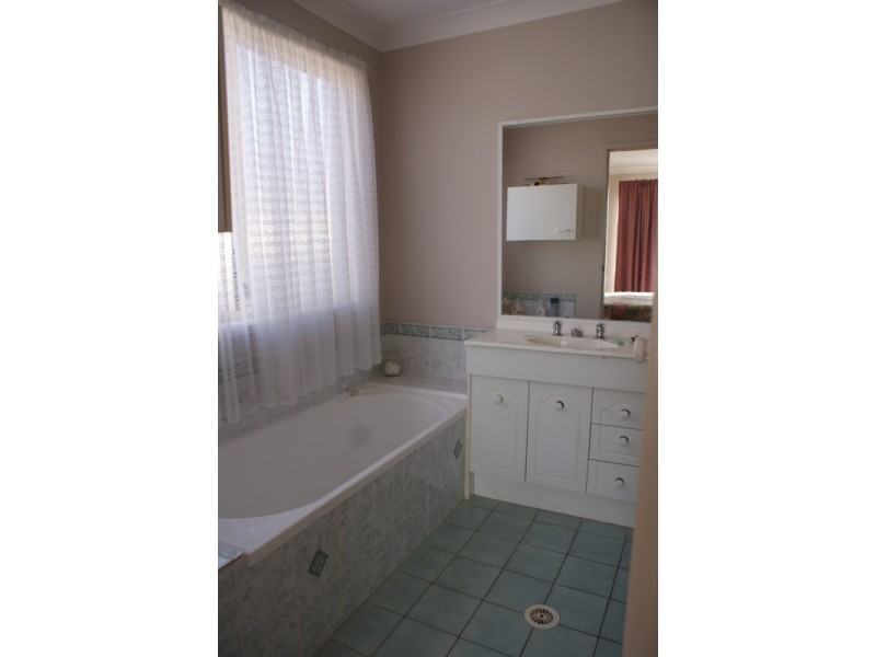 19 Hart Road, South Windsor NSW 2756