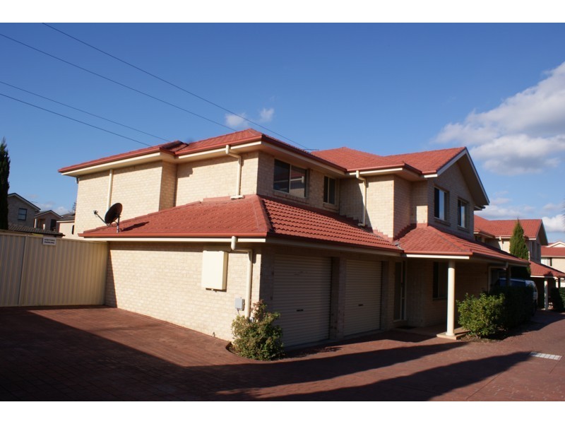 2/620 George Street, South Windsor NSW 2756