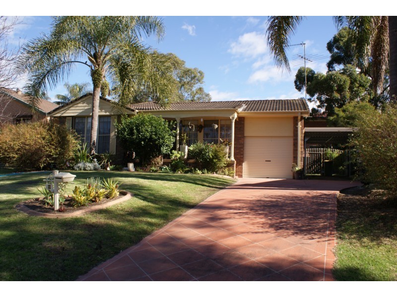 22 Griffiths, Mcgraths Hill NSW 2756