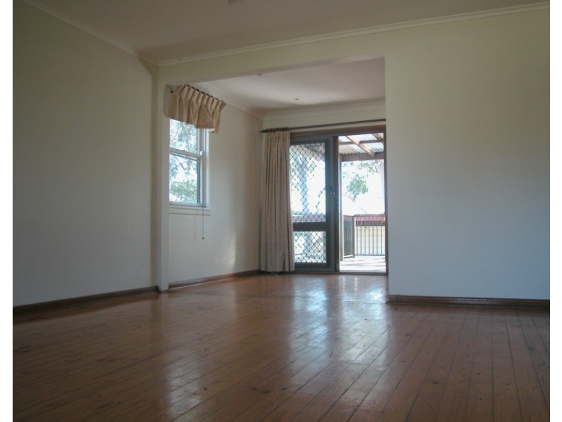 11 McQuade Avenue, South Windsor NSW 2756