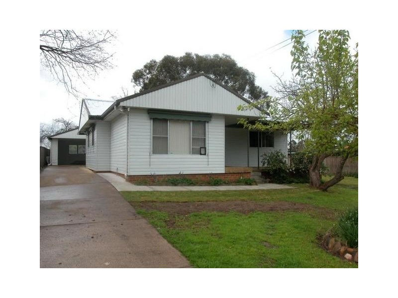 6 Church Road, Wilberforce NSW 2756