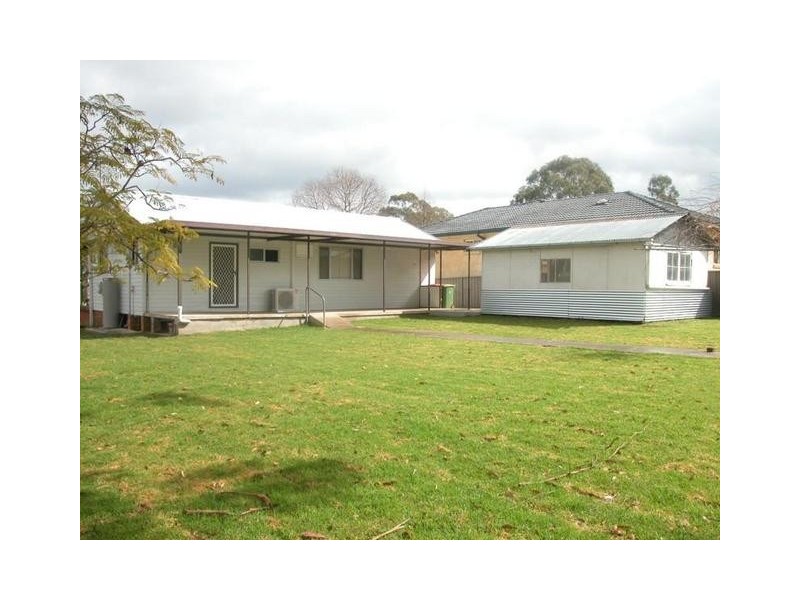 6 Church Road, Wilberforce NSW 2756