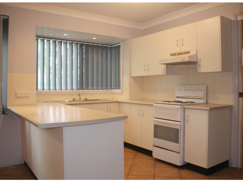 2/12 Jersey Street, Richmond NSW 2753